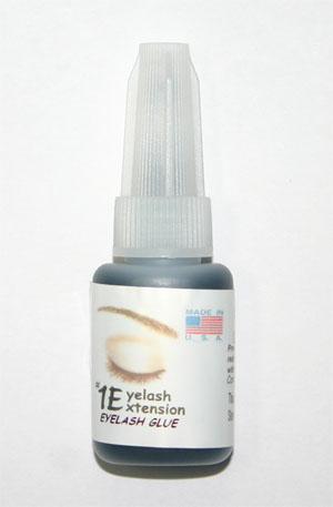 #1Eyelash Glue 15ml